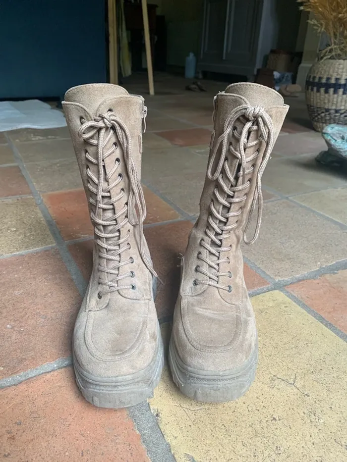 Bottes en daim - photo numéro 2