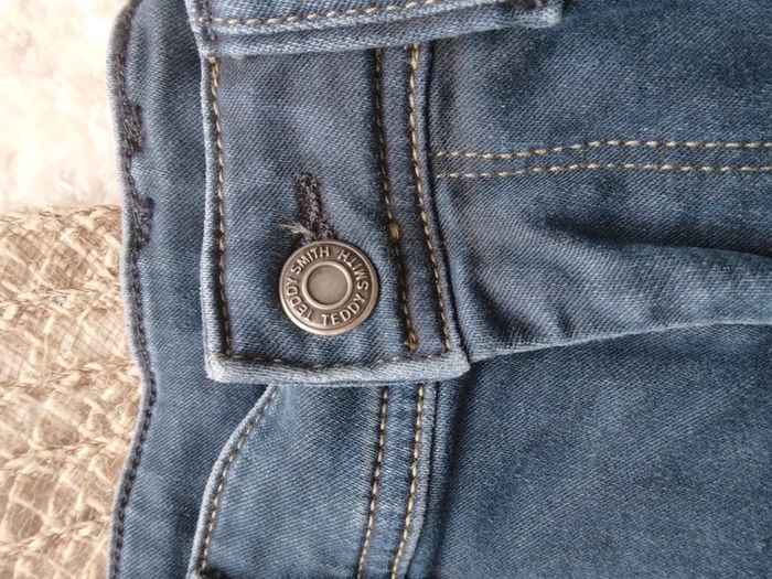 🍁Livraison a 1€ jusqu'à lundi sur LBC🍁🌸Short en jean teddy smith 🌸 - photo numéro 2
