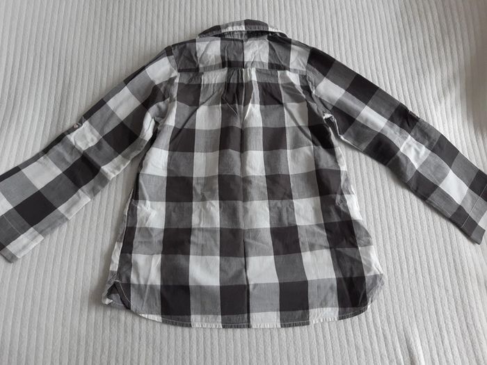 Blouse à carreaux 8 ans - photo numéro 5