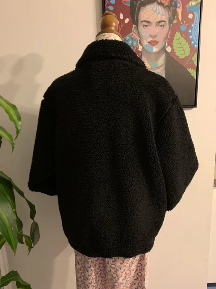 Manteau noir Bershka taille 36/38 - photo numéro 4