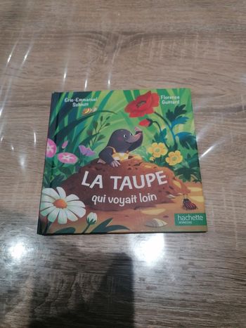 Livre Mac Donald happy meal La taupe qui voyait loin