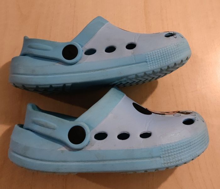 Paire de crocs 🐦 Mickey 🎈 Mousse 🌈 26/27 - photo numéro 8