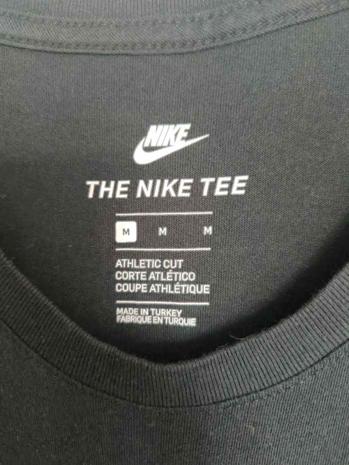 Tee shirt Nike air max noir taille M - photo numéro 3