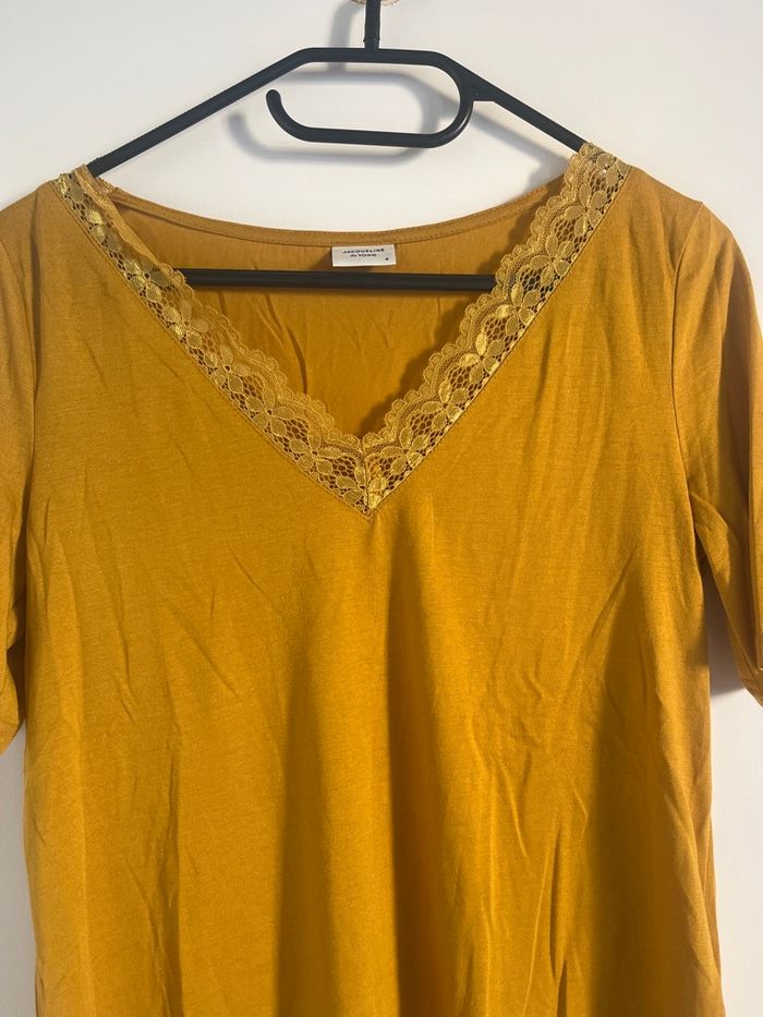 T shirt blouse taille S - photo numéro 2