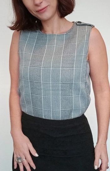 Blouse sans manches a carreaux rétro Zara 38