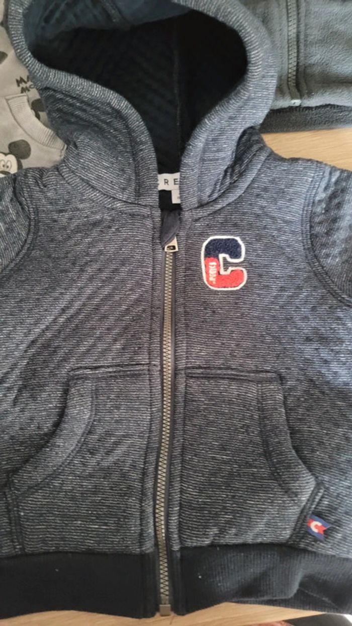 Lot gilets 6 mois - photo numéro 4