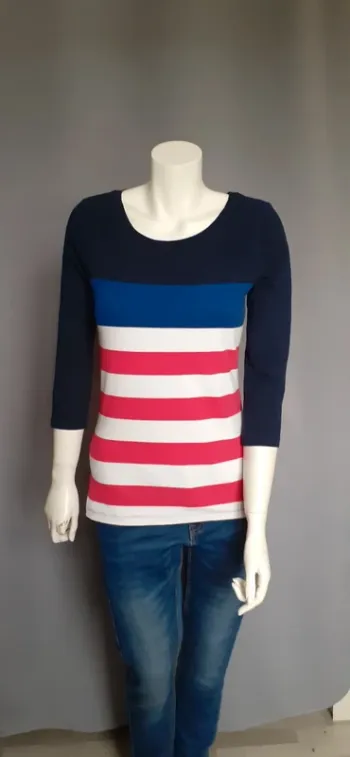 Joli tee-shirt manches 3/4