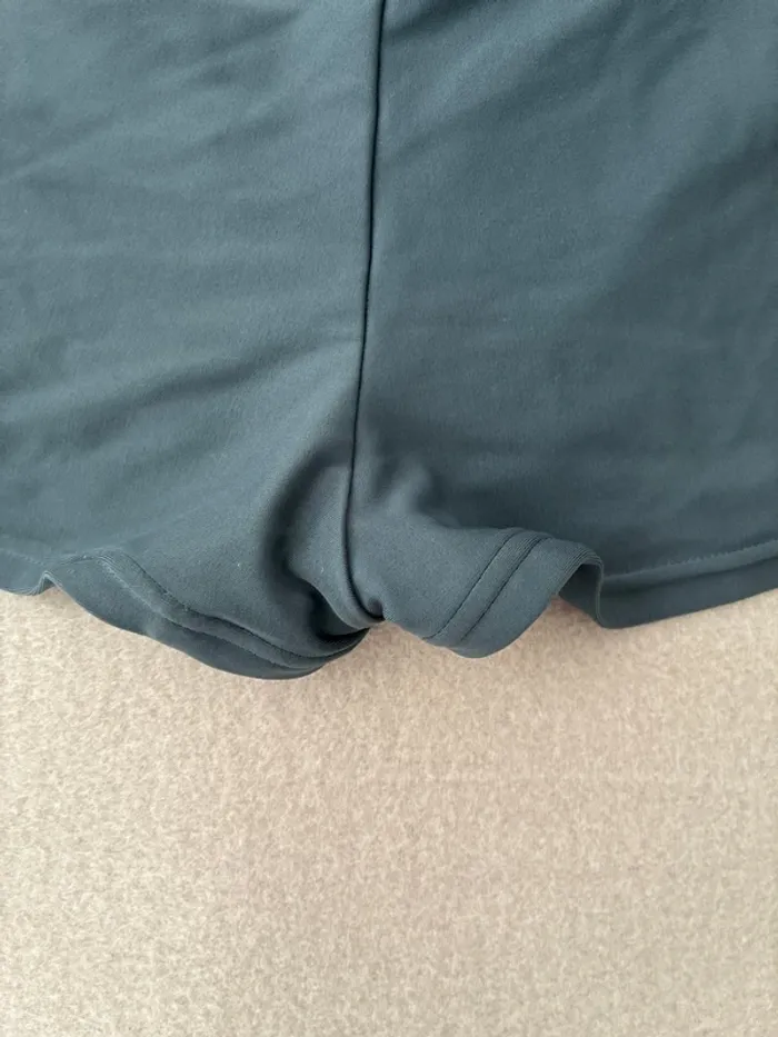 Maillot de bain 2 pièces Adidas taille 36 en très bon état - photo numéro 6