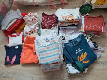 Lot de vêtements 9 mois