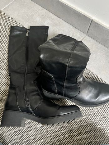 Botte haute noire