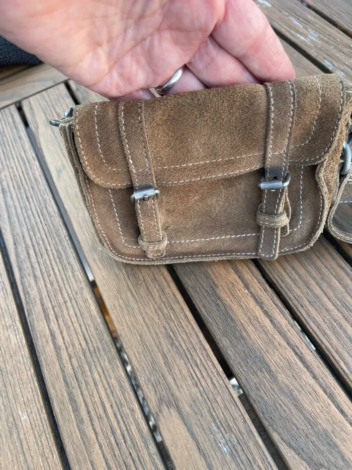 Sac IKKS en croûte de cuir vachette - photo numéro 2