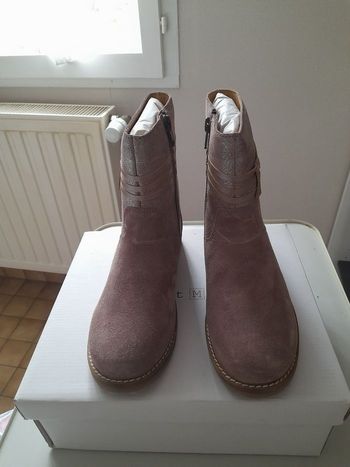 Paire de bottes fille hiver 