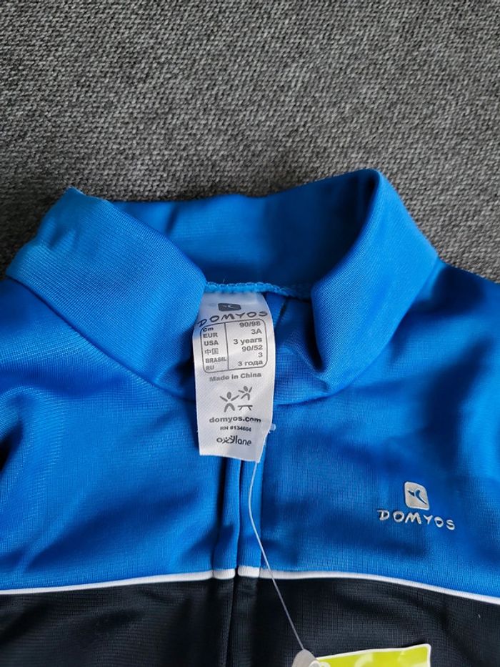 Veste de survêtement neuve - photo numéro 3