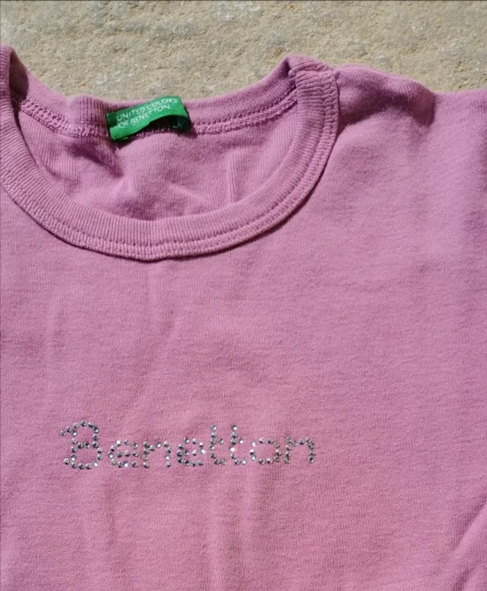 Tee-shirt Benetton 5 ans - photo numéro 2