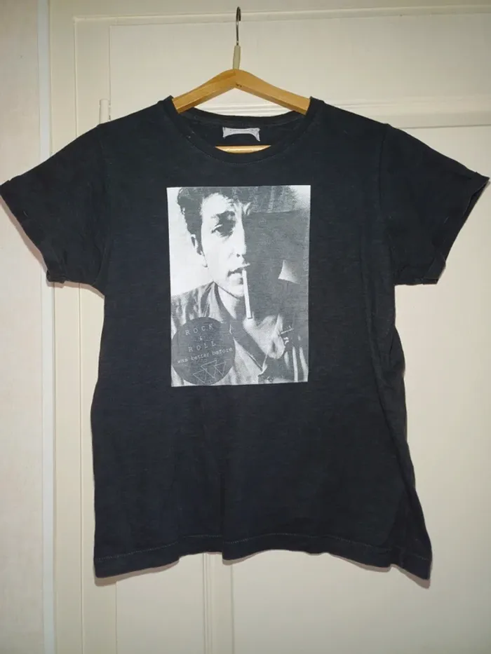 T-shirt imprimé sans marque