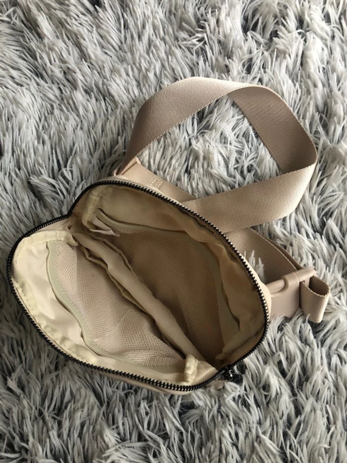 Petite banane 18x12 - photo numéro 3