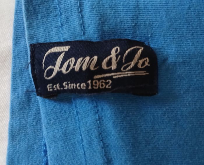 T-shirt bleu taille 14 ans - photo numéro 7