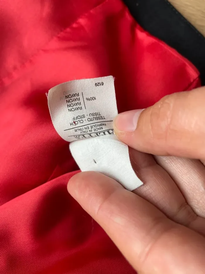 Ensemble Moschino jupe-veste noir & crème T42 veste / T38 jupe - photo numéro 12