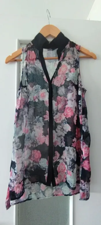Chemise à fleurs
