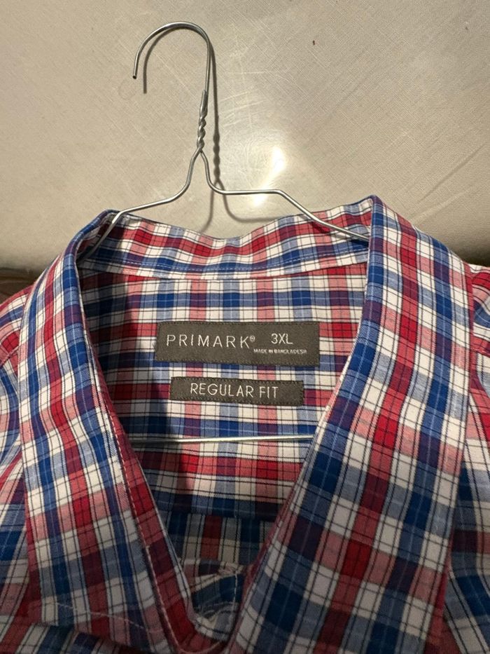 Chemise à carreaux bleus blancs rouges 3XL