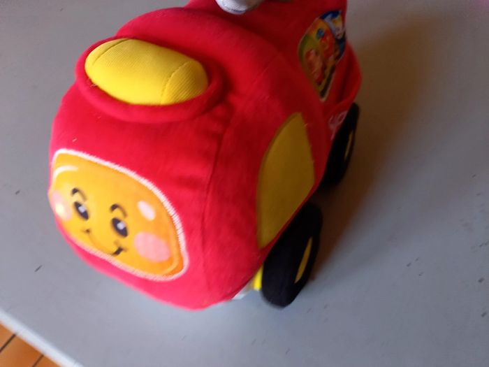 Barnabé Tut Tut bolide roulant et sonore Vtech - photo numéro 10