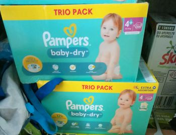 Baby dry 240 couches taille 4+