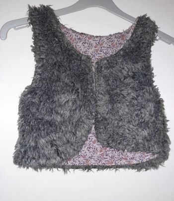 Gilet Zara taille 134 soit 9 ans