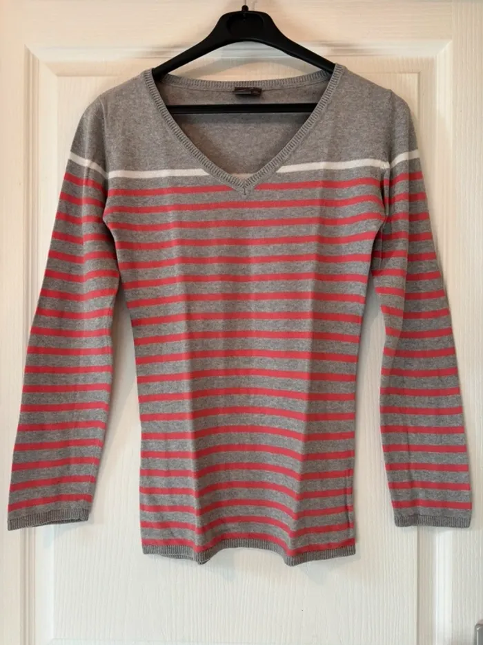 Pull fin fille
