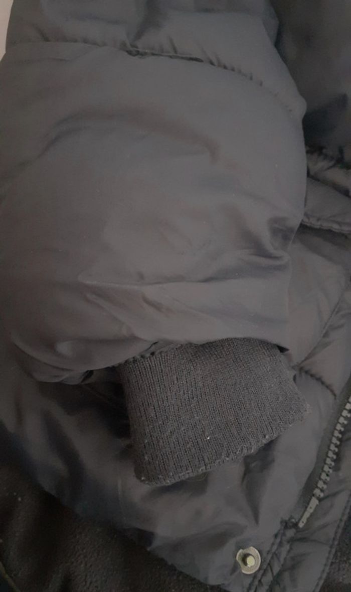 Superbe doudoune noire. 12/18 Mois. Zara. - photo numéro 5