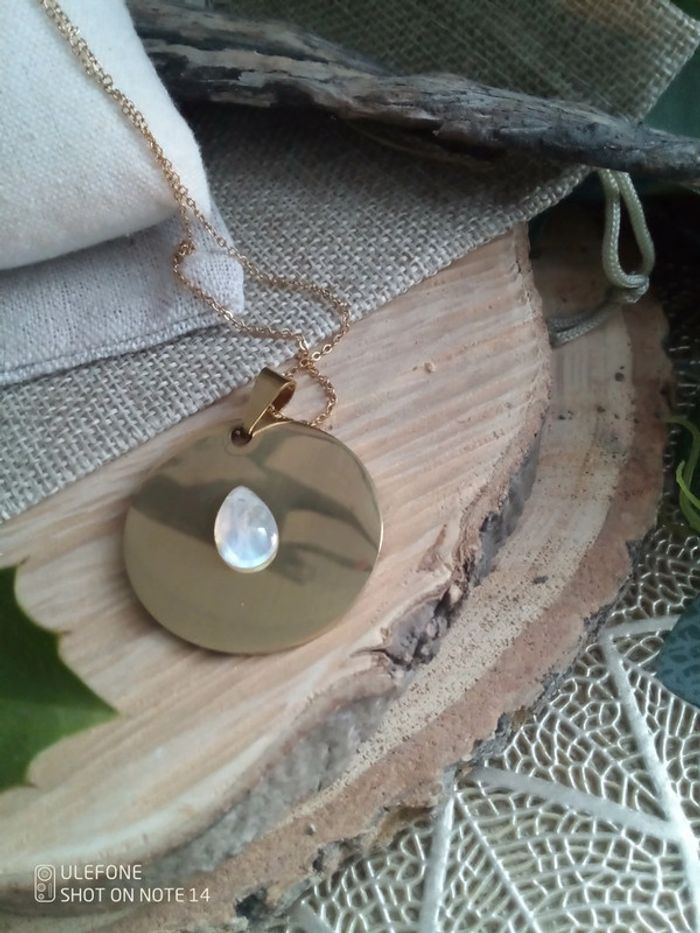Collier à offrir à sa fille avec pierre de lune - photo numéro 5