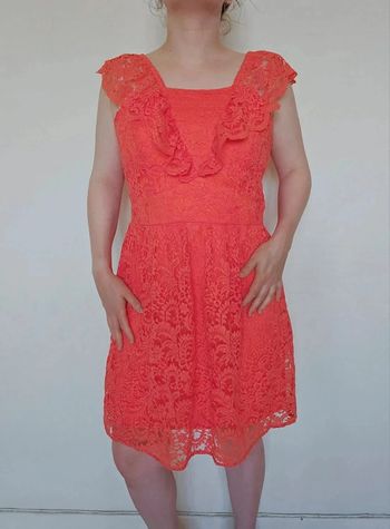 Magnifique robe dentelle corail