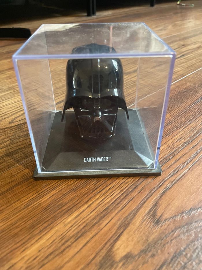Figurine darth  vader