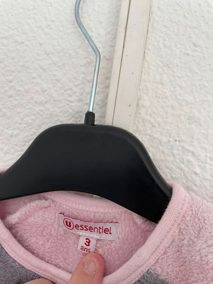 Joli haut polaire 3 ans - photo numéro 3