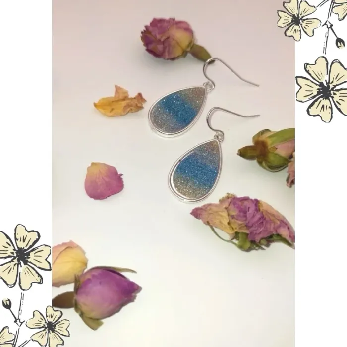 Boucles d' oreilles bleues - photo numéro 2