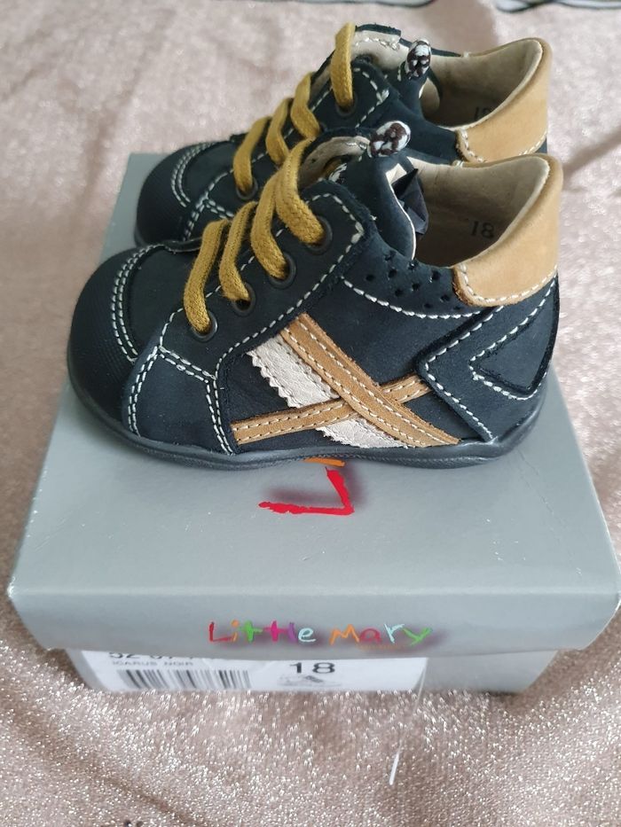 Bottillons Little MARY cuir
Pointure 18 - photo numéro 4