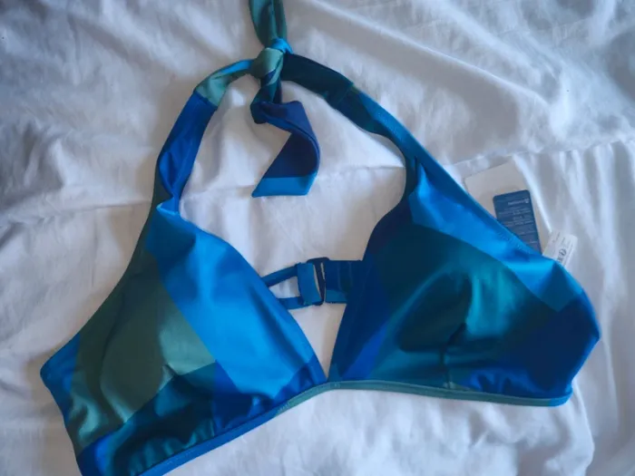 Haut de maillot de bain sloggi xl neuf