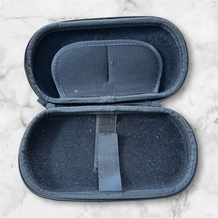 Pochette - photo numéro 2