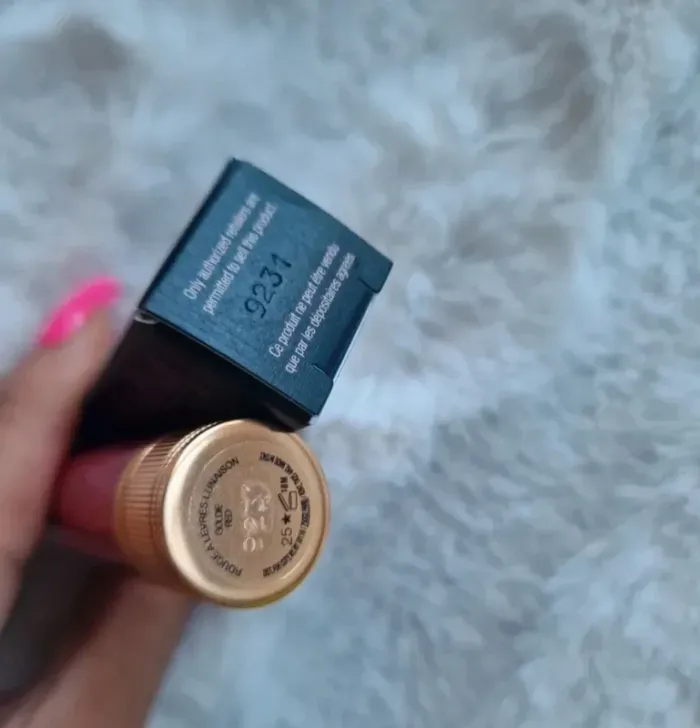 Rouge à lèvres Lunaison goldie red Gucci Beauty - photo numéro 7