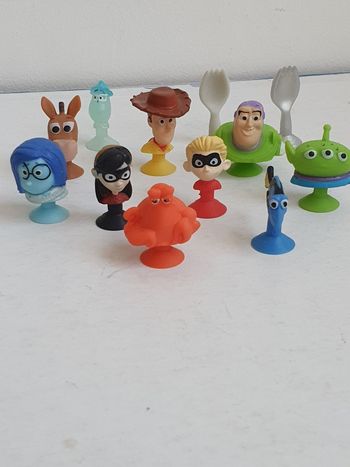 12 micropopz Pixar