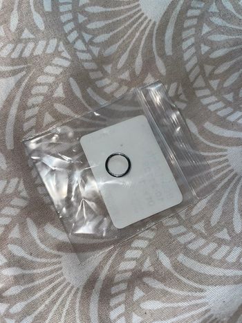 Piercing pour narine neuf couleur argent