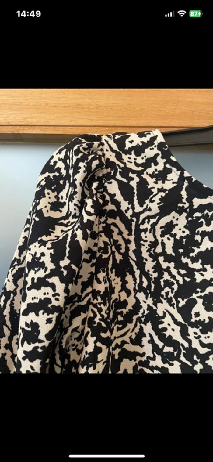 Belle robe imprimé noir et blanc taille S - photo numéro 3