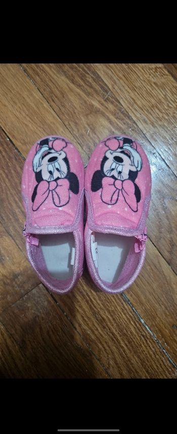 Chaussons Minnie taille 23