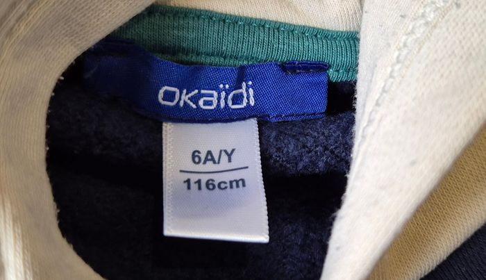 Pull a capuche - photo numéro 3