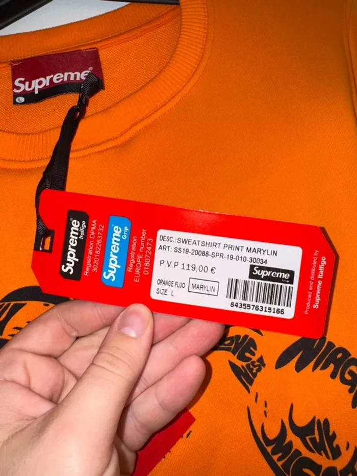 Pull Supreme Taille L - photo numéro 6