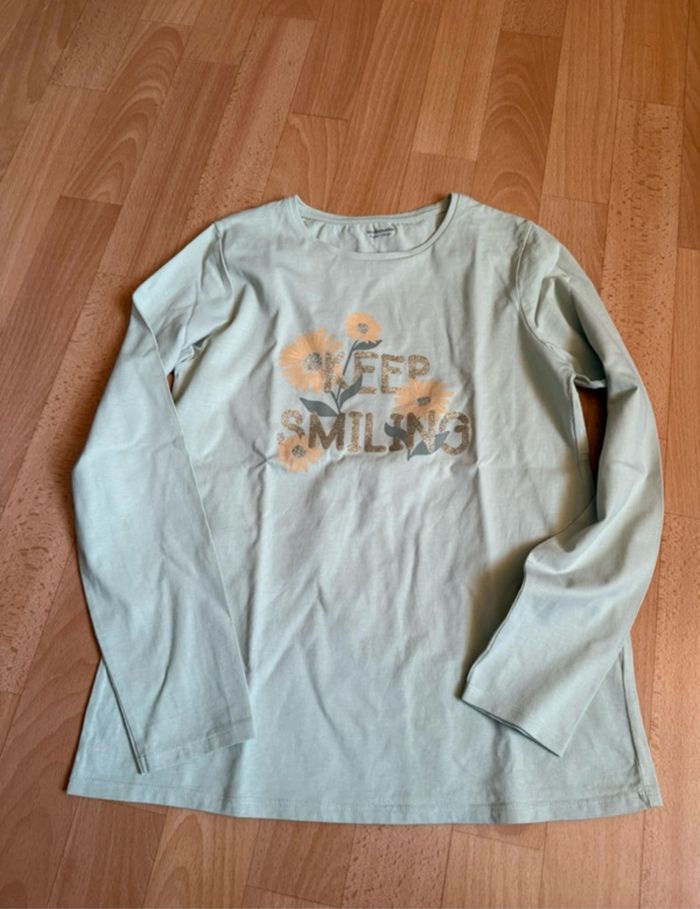 Lot tee shirt manches longues