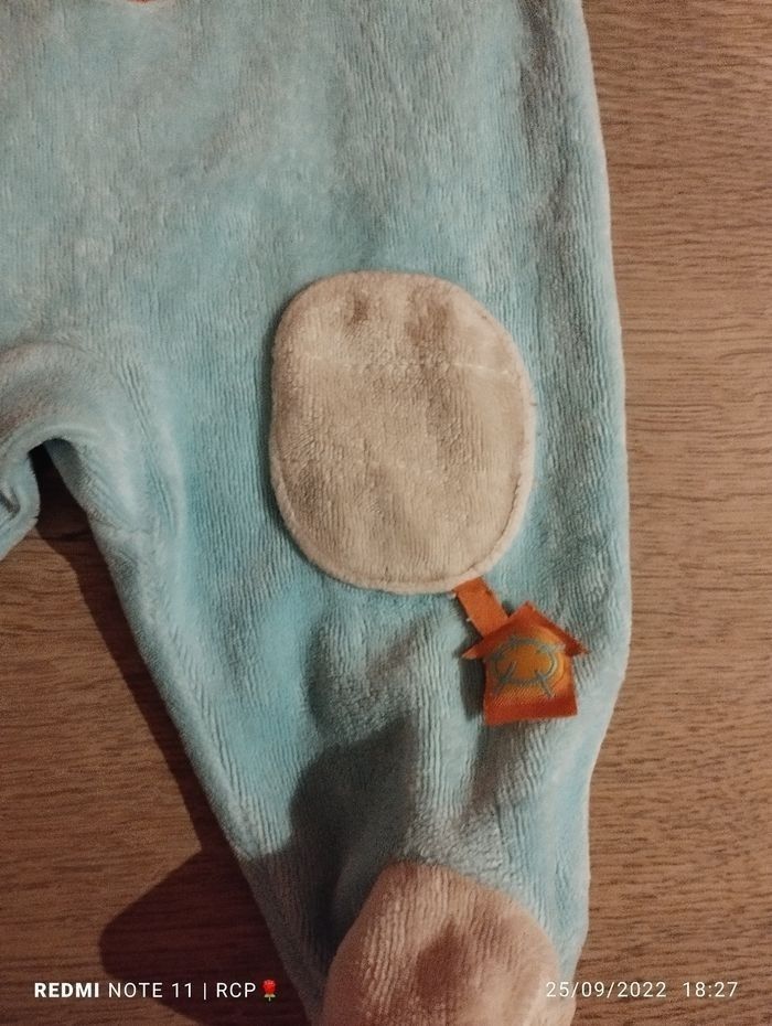 Pijama bébé  1 mois - photo numéro 3
