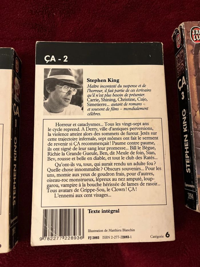 Coffret 3 livres de poche de Stephen King Ça et dvd blu ray - photo numéro 13