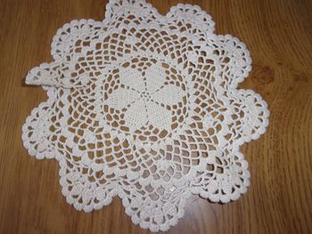 napperon rond fait main diamètre 23 cm