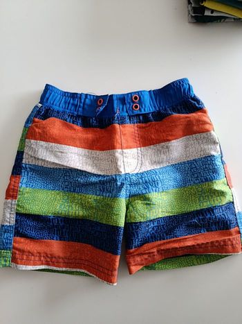 Short de bain 4/ 6 ans