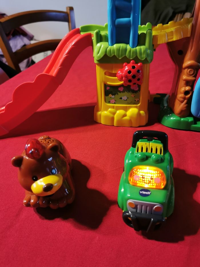 Tut tut animo, jungle parc aventure et ses animaux et  sa voiture. - photo numéro 9